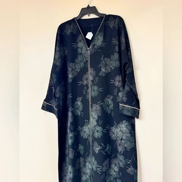 Abaya Islamic Wear Maxi Long Sleeved Dress Size XL / XXL Black Floral Green NEW - Picture 9 of 11